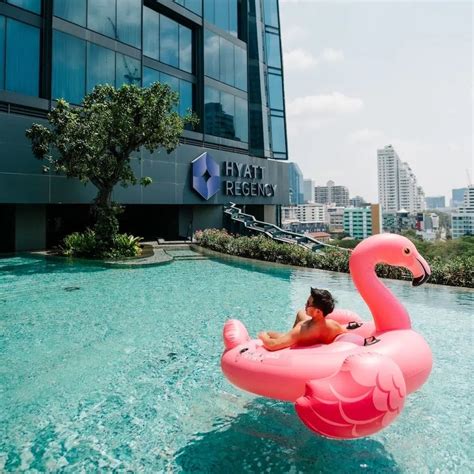 lady friendly hotels bangkok